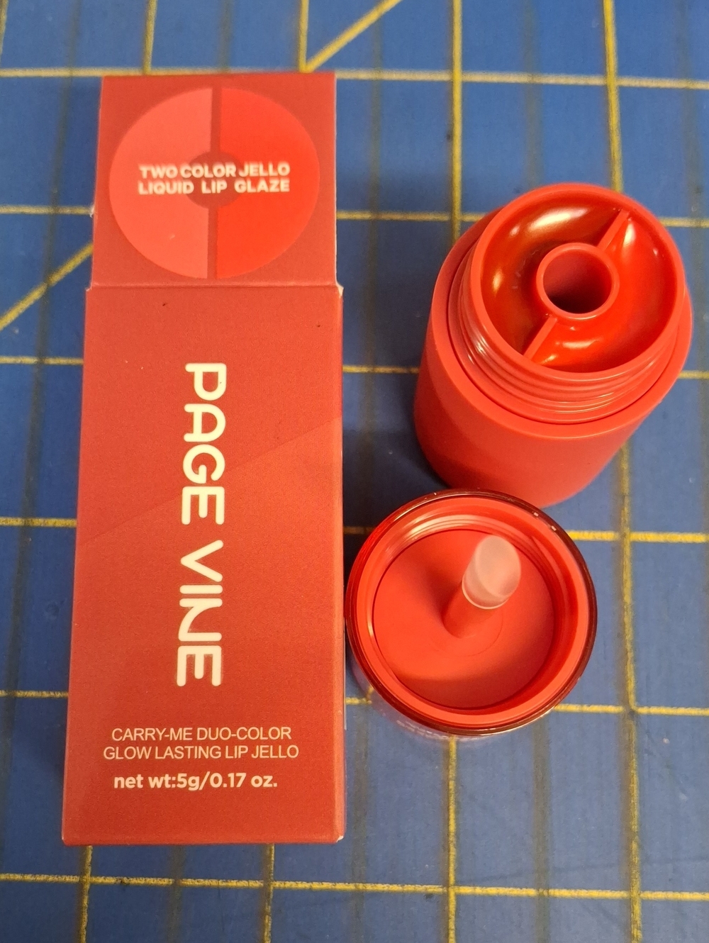 Page Vine Two-Color Jello Liquid Lip Glaze NWT - 02